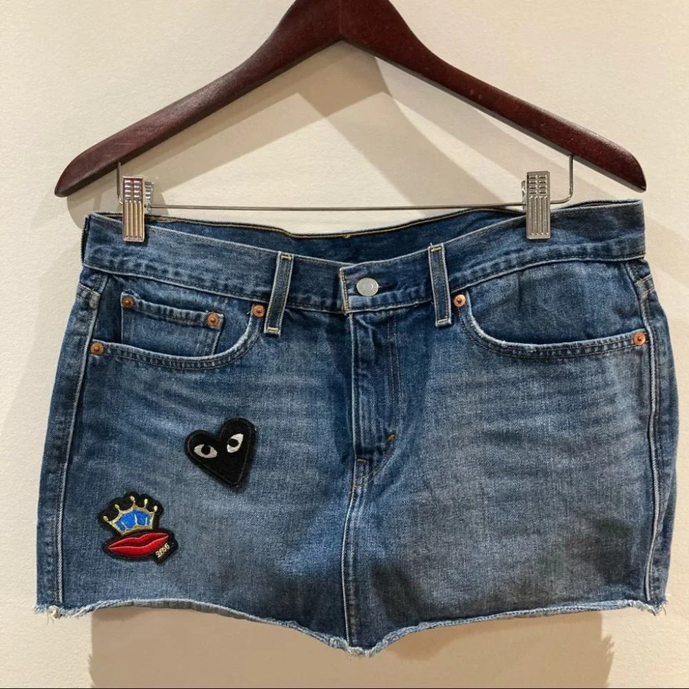 LEVI’S Sz 30 Emoji Jeans Denim Mini Skirt